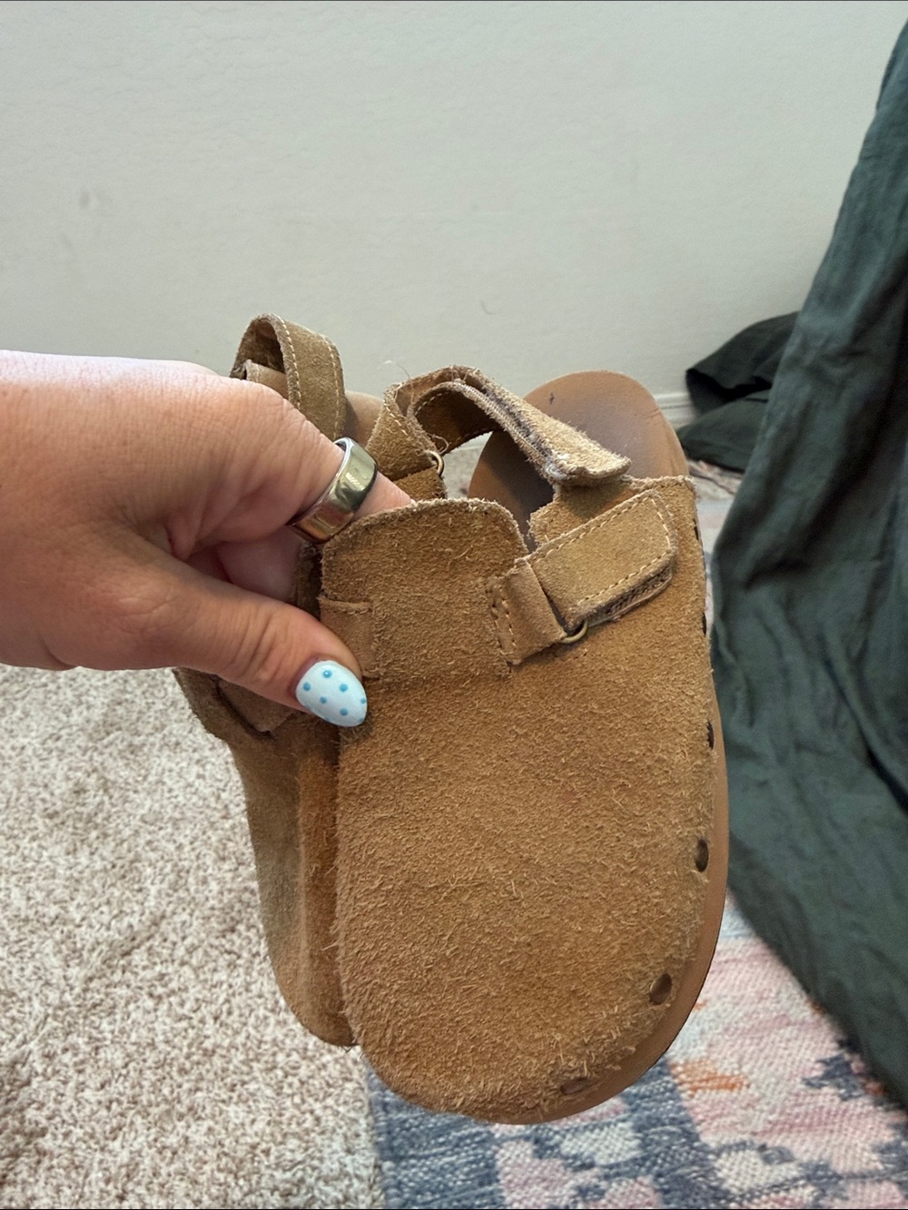 Kids Suede Leather Tan clogs